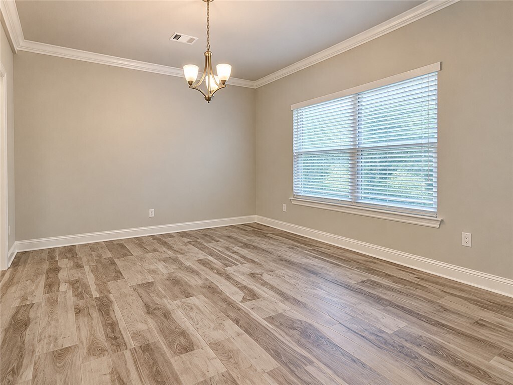 Foto del edificio - 34 Woodbridge Dr