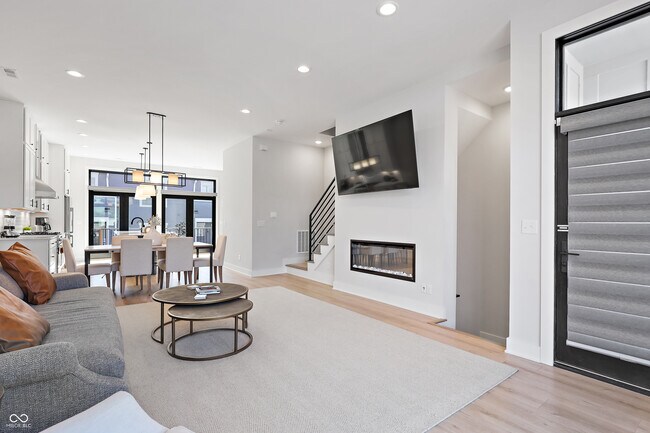 Foto del edificio - 711 E 16th St