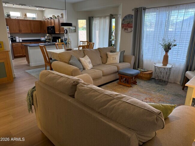 Foto del edificio - 21143 E Roundup Way