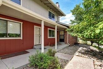 Building Photo - 266 W Rockrimmon Blvd