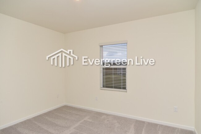 Building Photo - 1067 Large Poppy Dr