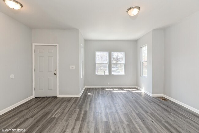 Foto del edificio - 9407 S Burnside Ave