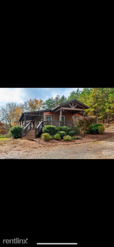 Primary Photo - 2 br, 2 bath House - 194 Friendly Ln