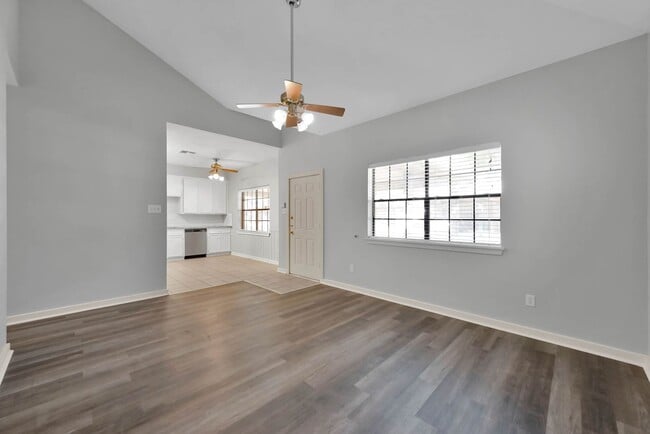 Interior Photo - Meadow Hill Villas