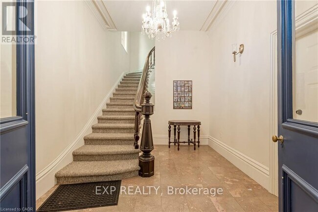 Building Photo - 46 Herkimer St