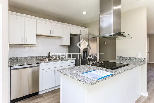 Foto del edificio - Now offering the first full months rent free!