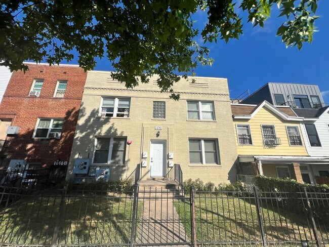 Foto del edificio - Lovely 1 BR/1 BA Condo in Trinidad!