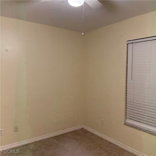 Foto del edificio - 4707 25th St SW