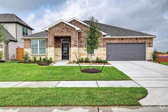 Building Photo - 8403 Oceanmist Cv Dr