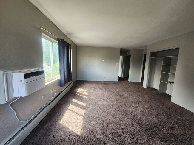 Foto del edificio - 1994 Elmira St