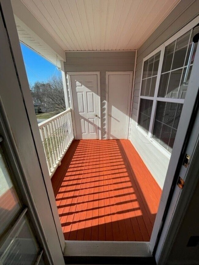 Foto del edificio - READY TO MOVE IN! 2 Beds 2 Baths!