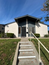 Building Photo - 13950 Via Rimini