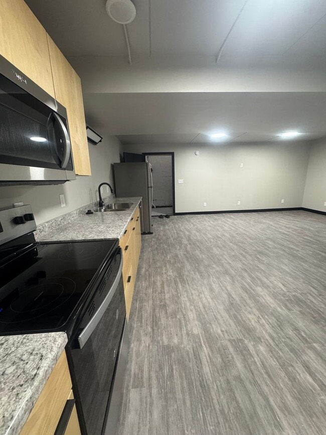 Building Photo - 2 Bd 1ba apartment in Hudson for Rent