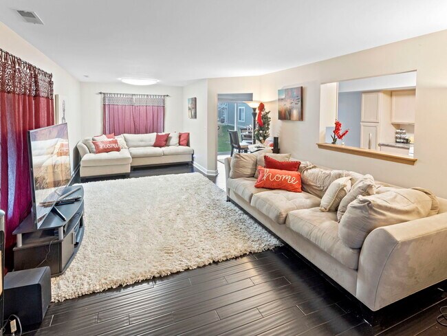 Building Photo - 2720 Preston Ct