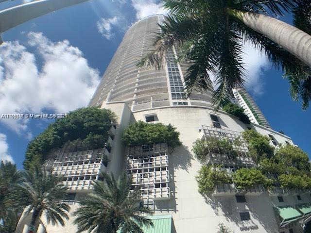 Foto del edificio - 1750 N Bayshore Dr