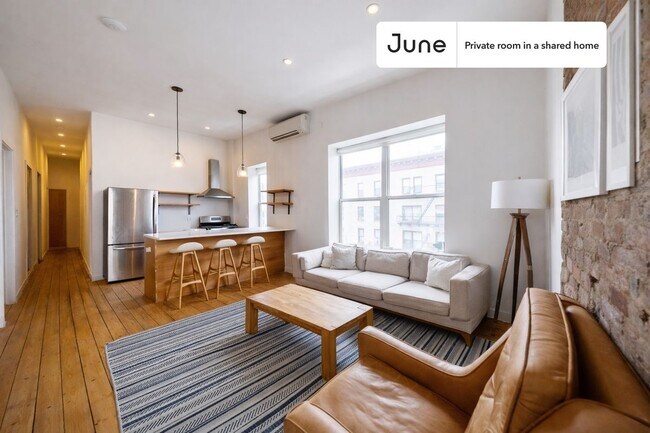 Foto del edificio - Room in Shared 5 bed/2 bath home in Prospect Lefferts Gardens