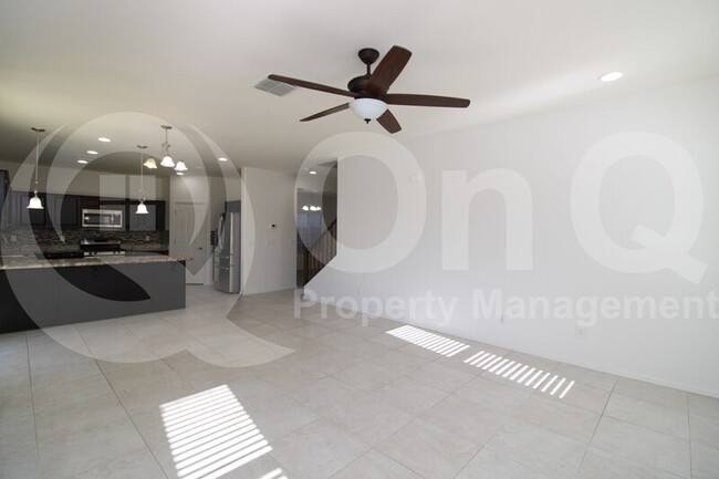 Foto del edificio - 1819 W Bonanza Dr
