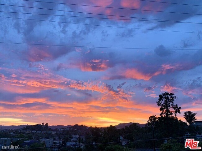 Foto del edificio - 4 br, 4 bath House - 1920 Lemoyne St