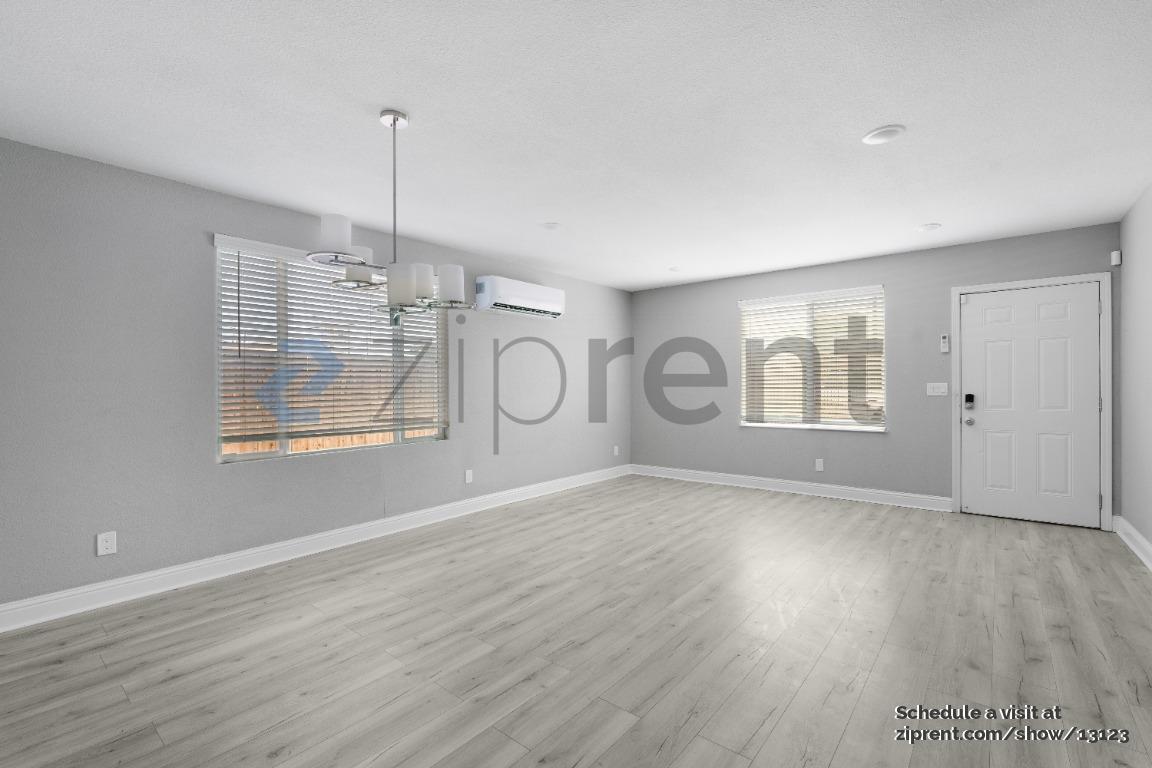 Foto principal - 401 Garden Hwy