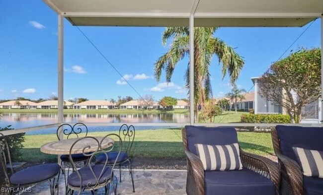 Foto del edificio - 8760 Stockbridge Dr