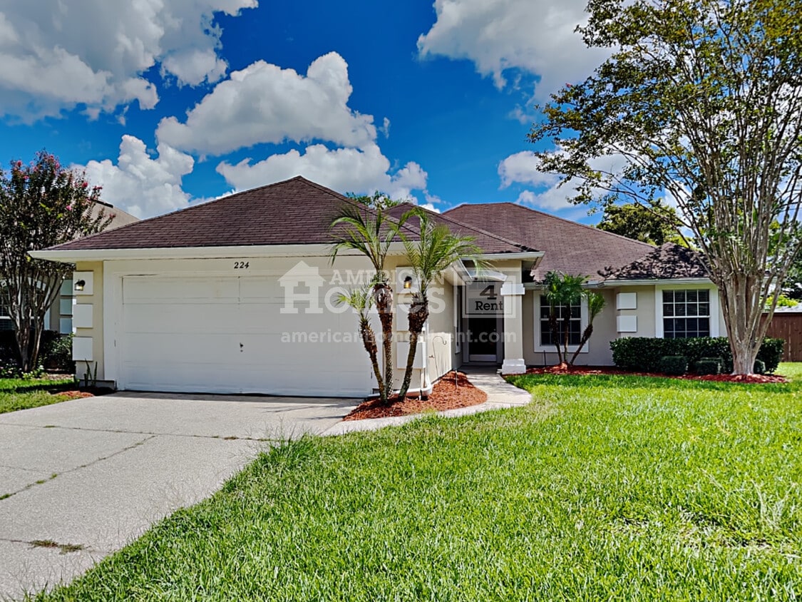 224 N Lake Cunningham Avenue House Rental in Jacksonville, FL