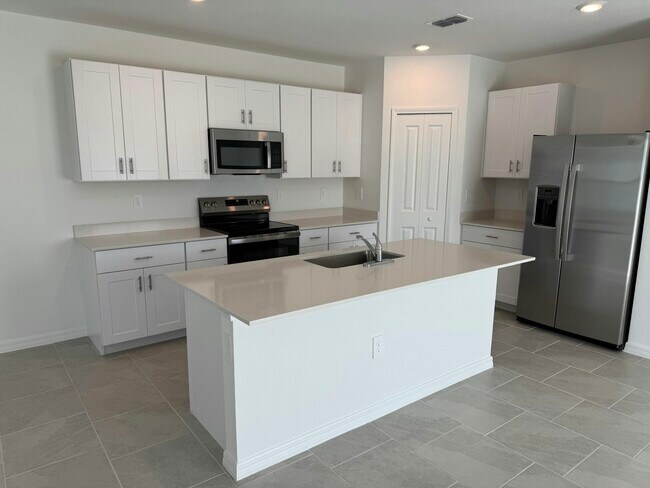 Foto del edificio - 11843 Cloverly Ln