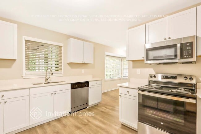 Building Photo - 6531 Capstone Cir NW