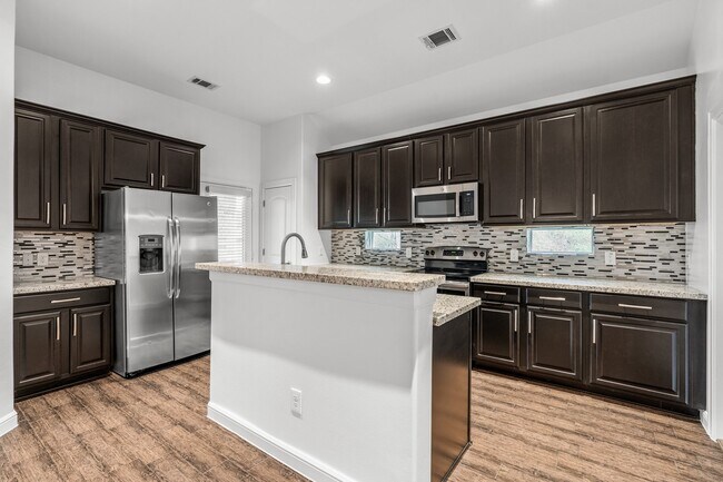 Foto del edificio - 11226 Glenforest Dr