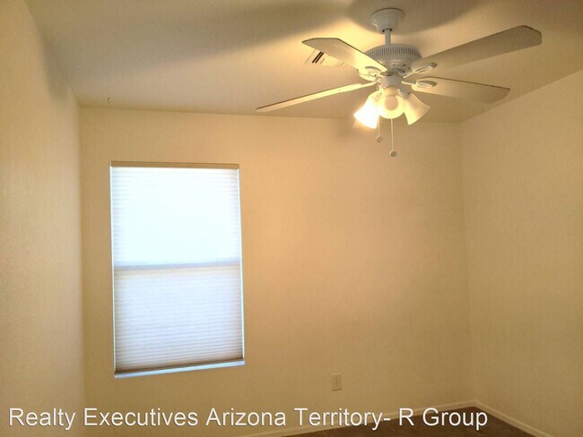 Building Photo - 4 br, 2 bath House - 9369 N Grasshopper Dr.