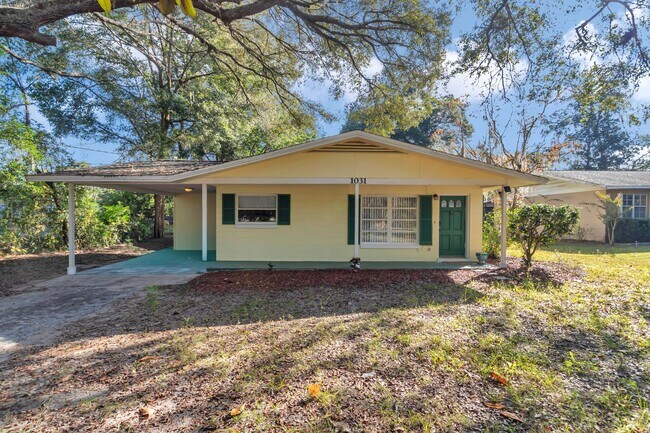 Foto del edificio - 1031 NE 39th Ct