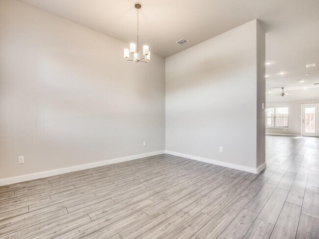 Foto del edificio - 3281 Feller Ln