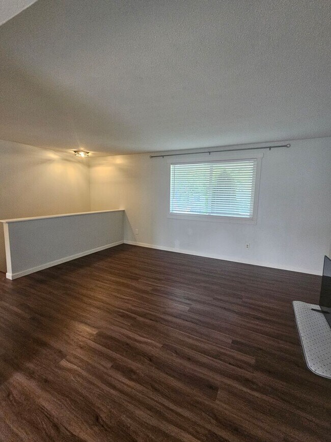 Foto del edificio - 3906 W Albion St