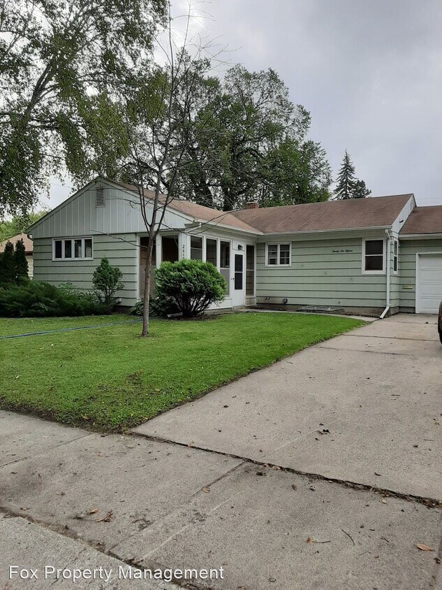 Primary Photo - 4 br, 2 bath House - 2615 4th Avenue N.
