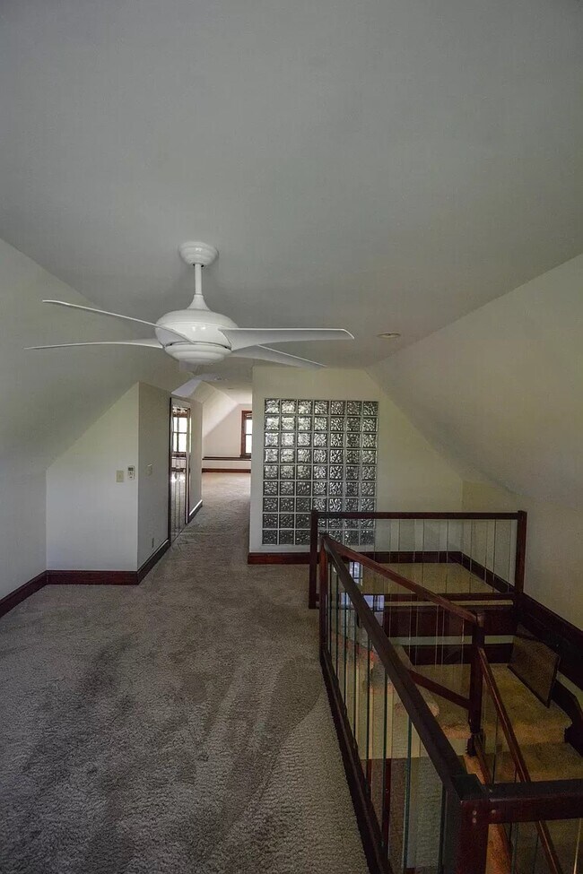 Foto del edificio - 604 NE 2nd St