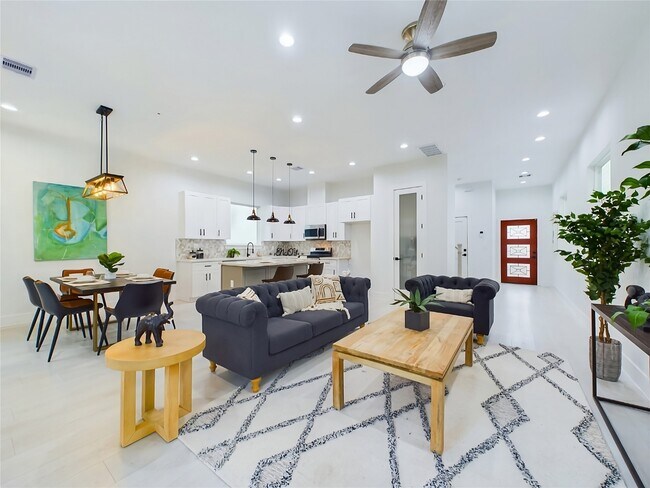 Foto del edificio - 2408 Dalview St