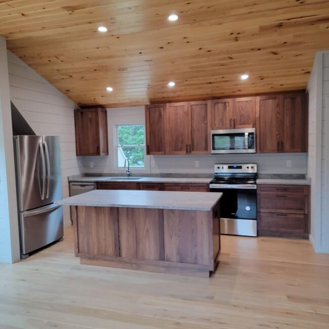 Foto del edificio - 101 Margaret Ct