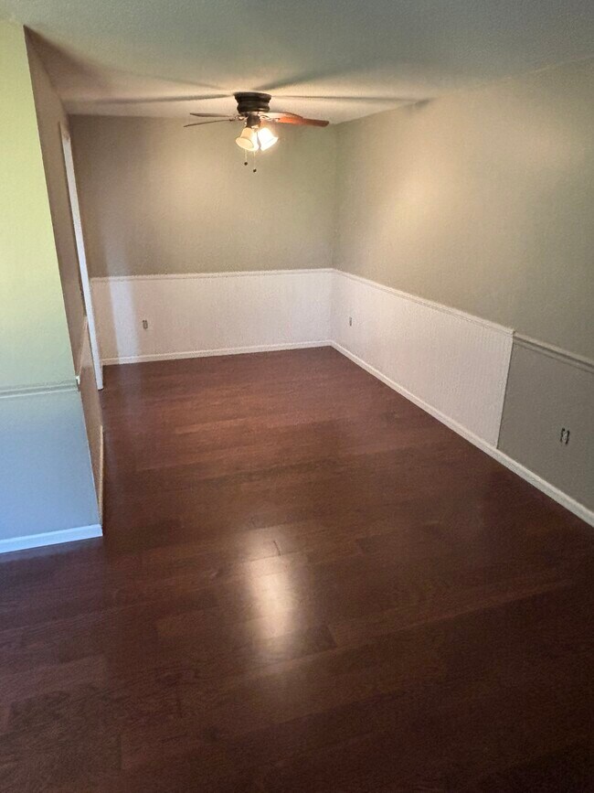 Foto del edificio - 1134 Hartford Tpke