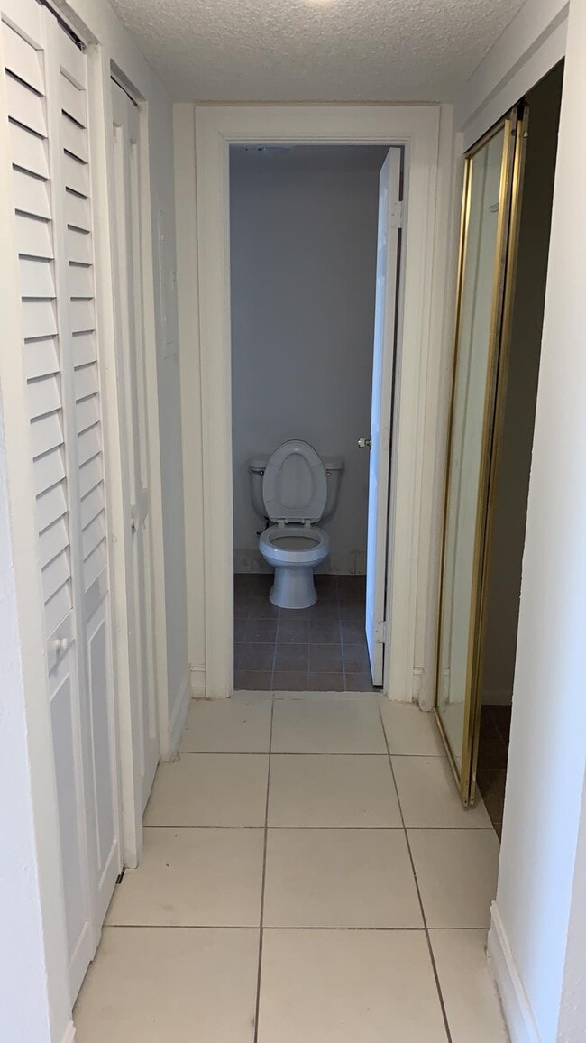 Foto del edificio - 15600 NW 7th Ave