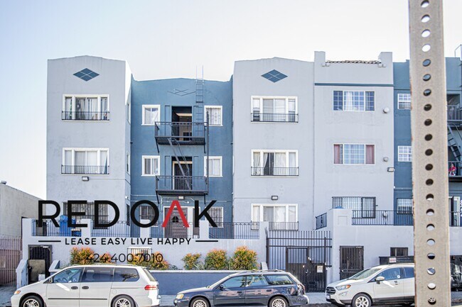 Foto del edificio - 816 S Park View St