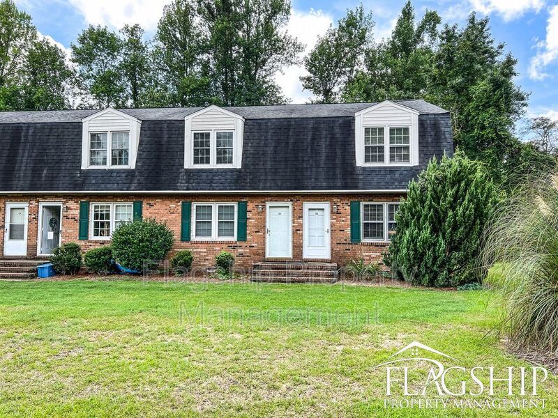 6000 River Rd Unit 32, Washington, NC 27889 Condo for Rent in