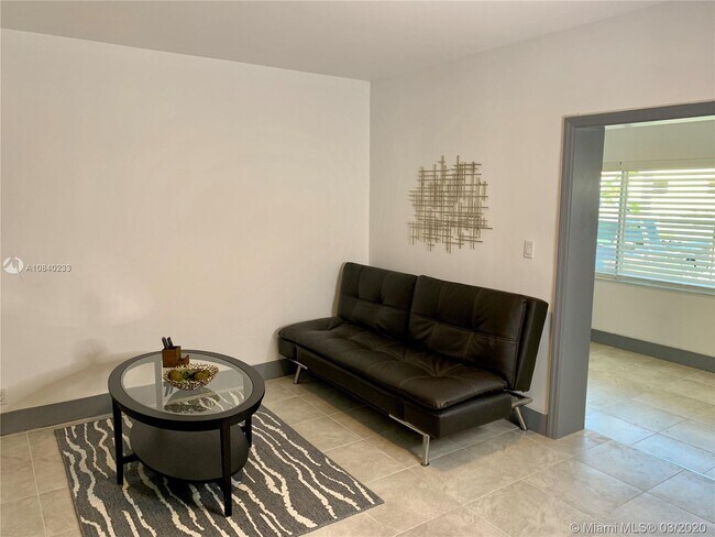 Foto del edificio - 1836 NW 16th Terrace
