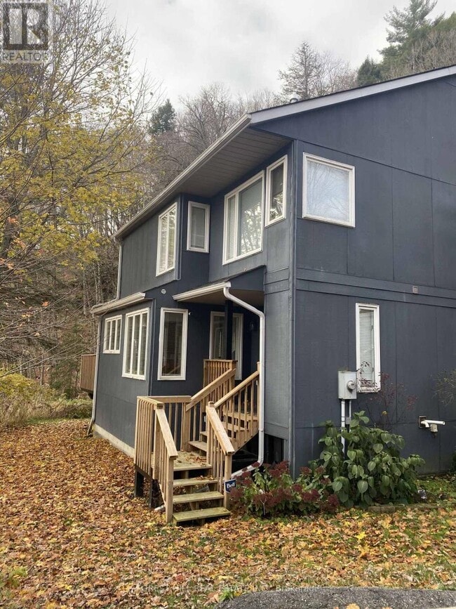 Building Photo - 1591 Hidden Valley Rd