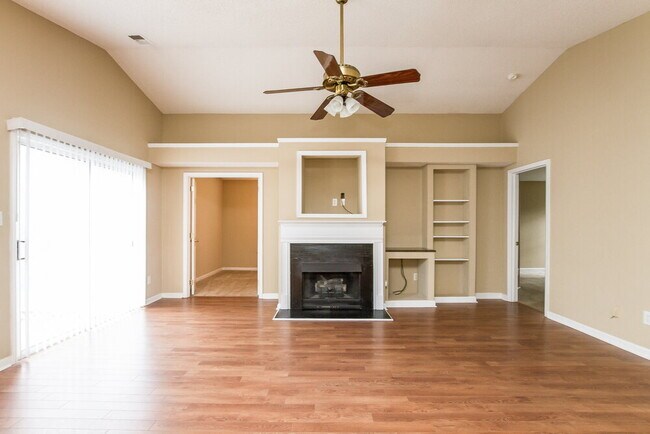Foto del edificio - 1839 Colin Creek Ln