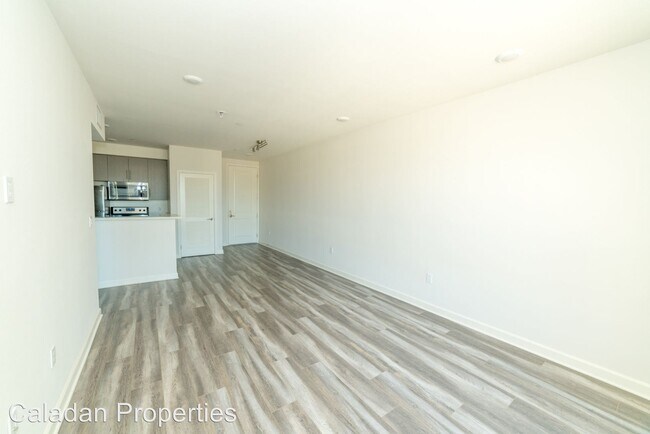 Building Photo - 14055 Archwood St