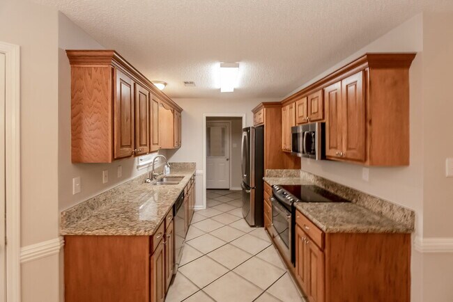 Building Photo - 7477 Olivia Hill Dr
