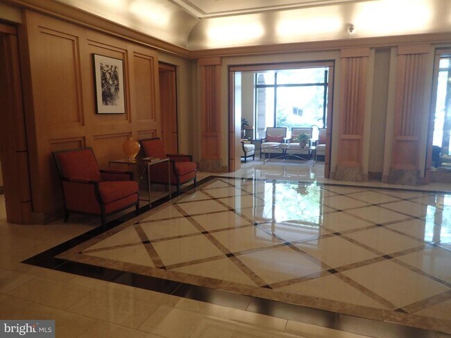 Foto del edificio - 601 Pennsylvania Ave NW