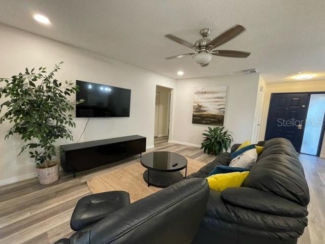 Foto del edificio - 2679 Country Grove Blvd