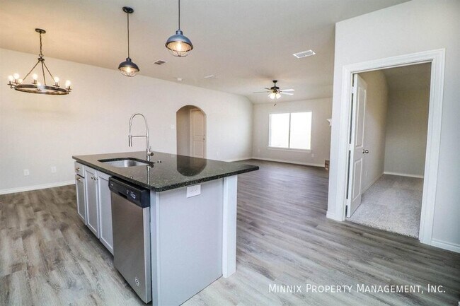 Foto del edificio - 2525 137th St