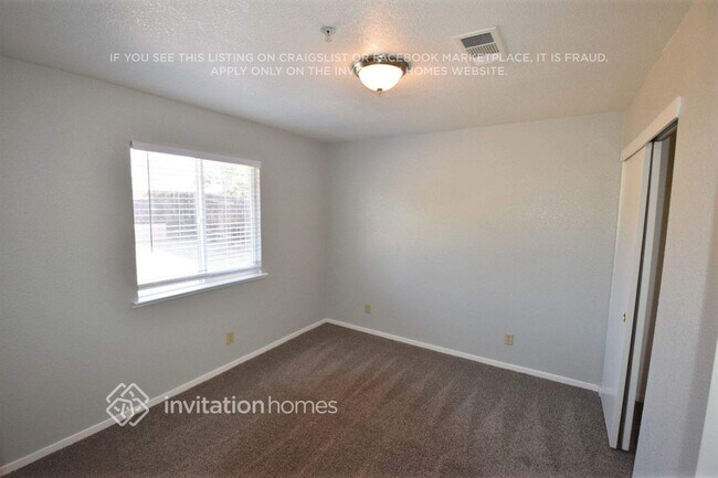 Foto del edificio - 25964 Craig St