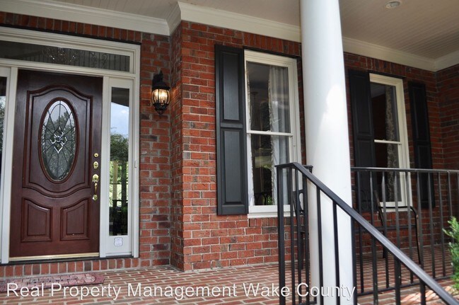 Building Photo - 4 br, 3.5 bath House - 1421 Ballyclare Court
